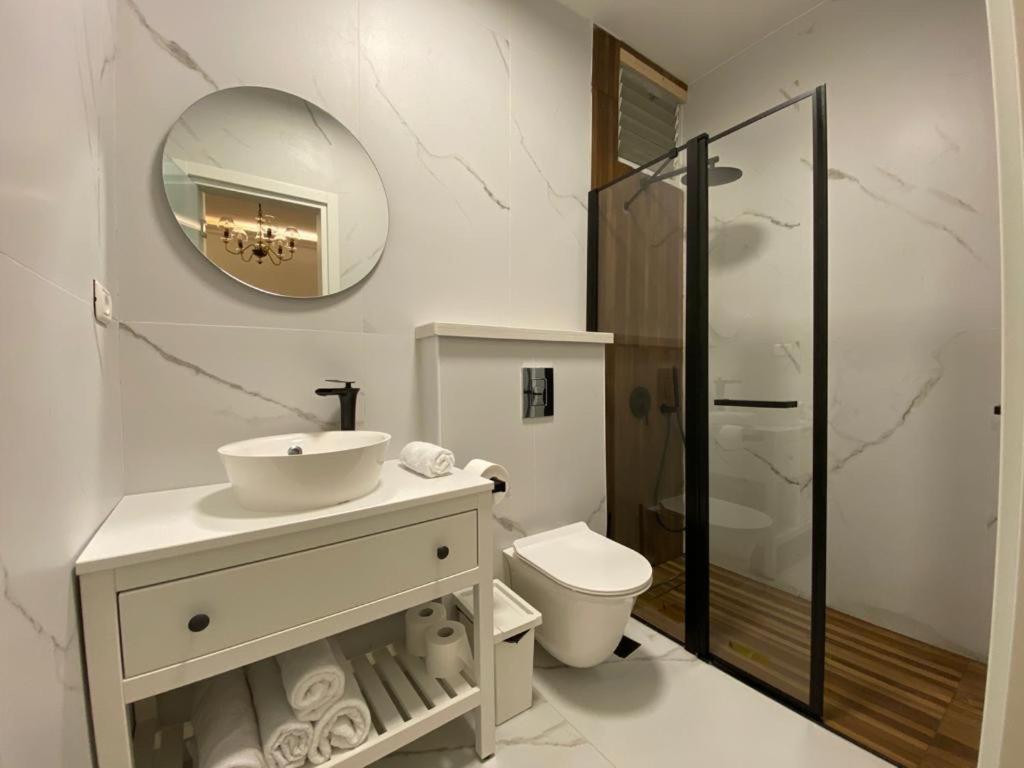 Rothschild Room Petach Tikva Екстер'єр фото